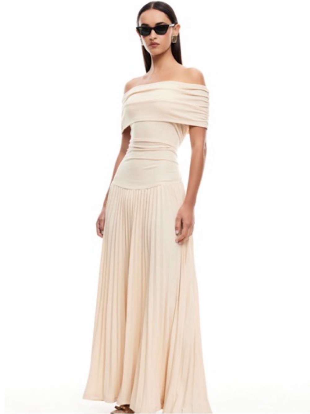 Lioness field of dreams off the shoulder maxi dress pleated drop waist / oatmeal